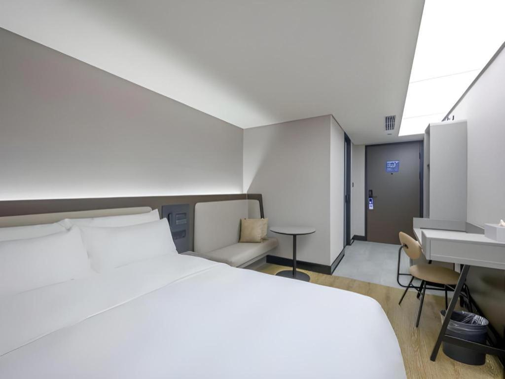 Hanting Wangfujing Beijing